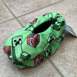 Minecraft Creeper TNT Snuggle Toes Slipper Socks